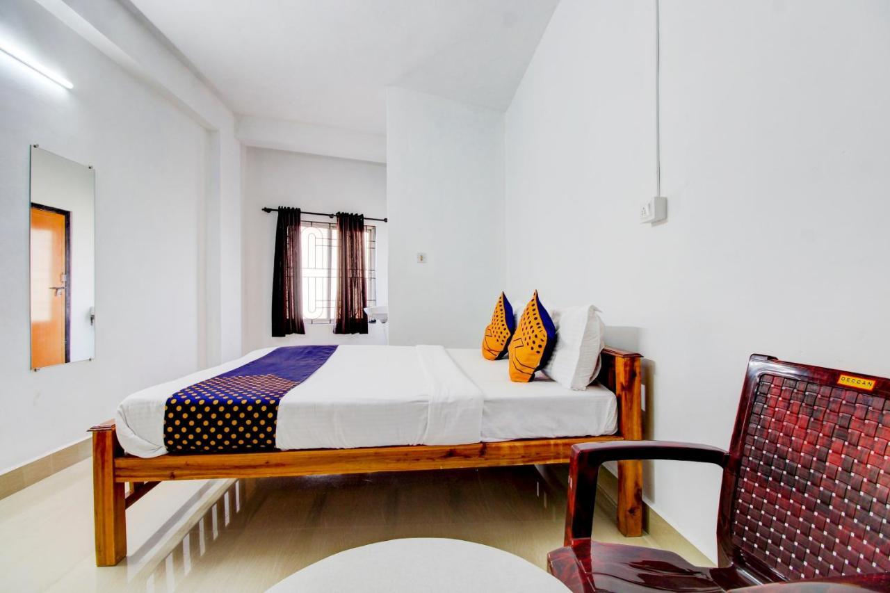 Spot On Hotel Samruddhi Residency Manipal Exteriör bild